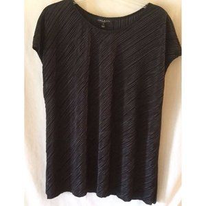 Como Woman Blouse Plus Size 2X Black Crinkle Stretch Cap Sleeves Scoop Neck